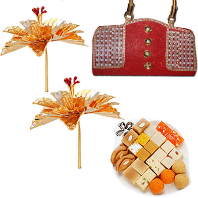 "Gift Hamper- codeEH19 - Click here to View more details about this Product